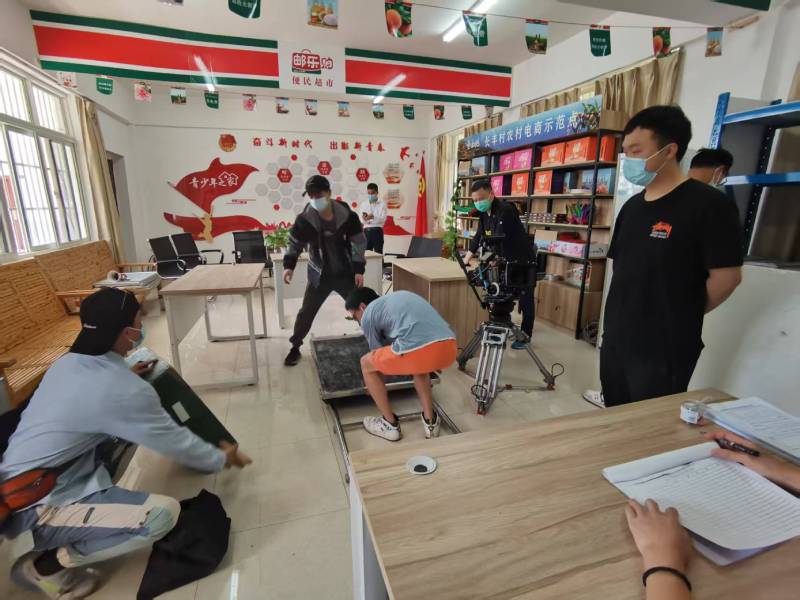 一支视频激活品牌生命力｜梅县产品视频拍摄公司的创意魔法秀